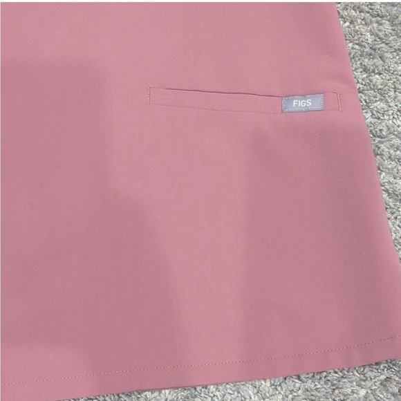 NWOT Figs Mauve Set - Picture 4 of 8